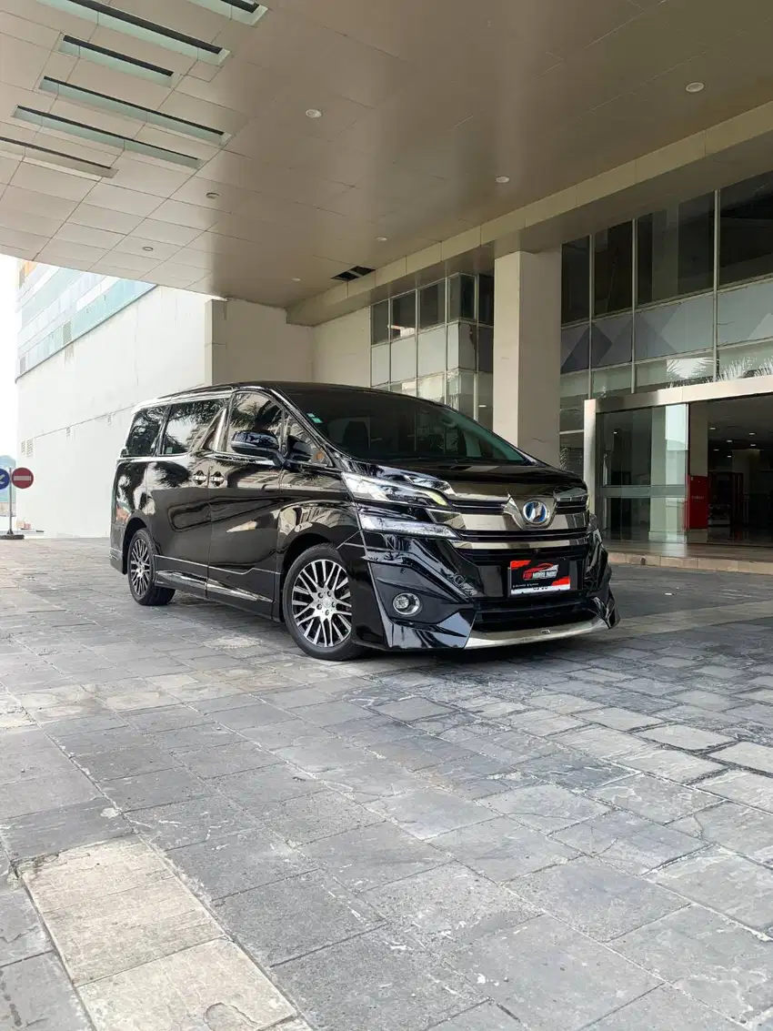 Toyota Vellfire G Limited 2.5 CVT 2017