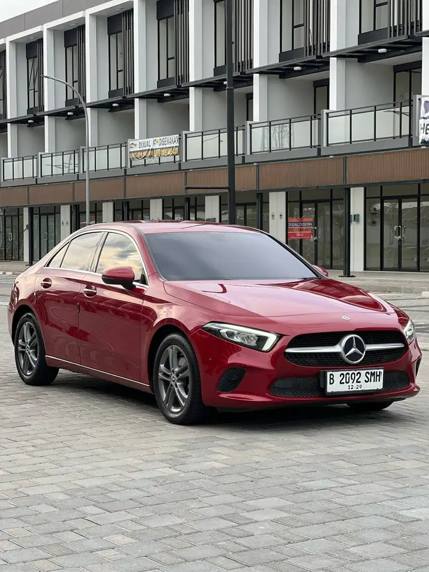 Mercedez Benz A200 AT 2021