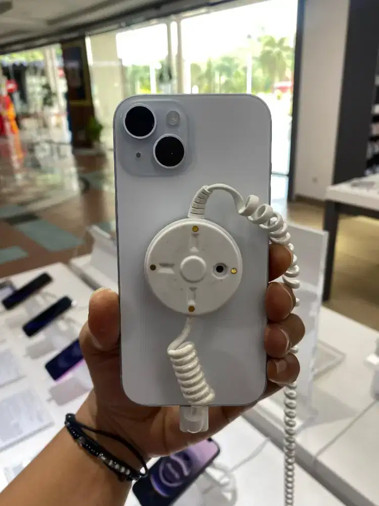 iPhone 15 128Gb garansi resmi Digimap Cicilan 0%