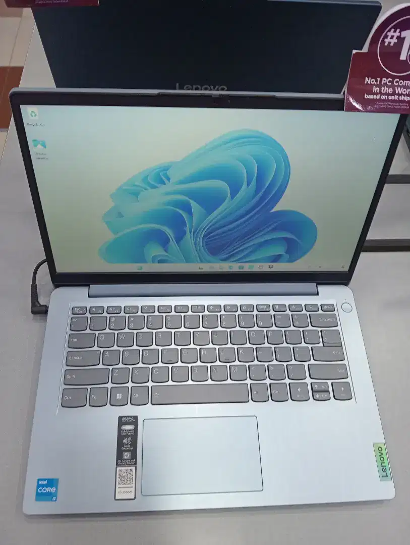 Bisa cicilan ya guys LENOVO IDEAPAD SLIM 3 14IRU8 nyaa