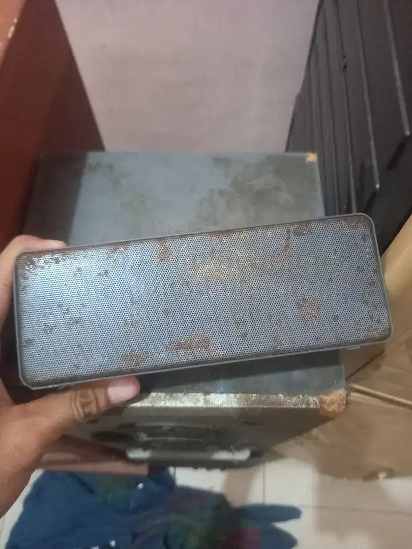 Speaker Bluetooth Merk Robot