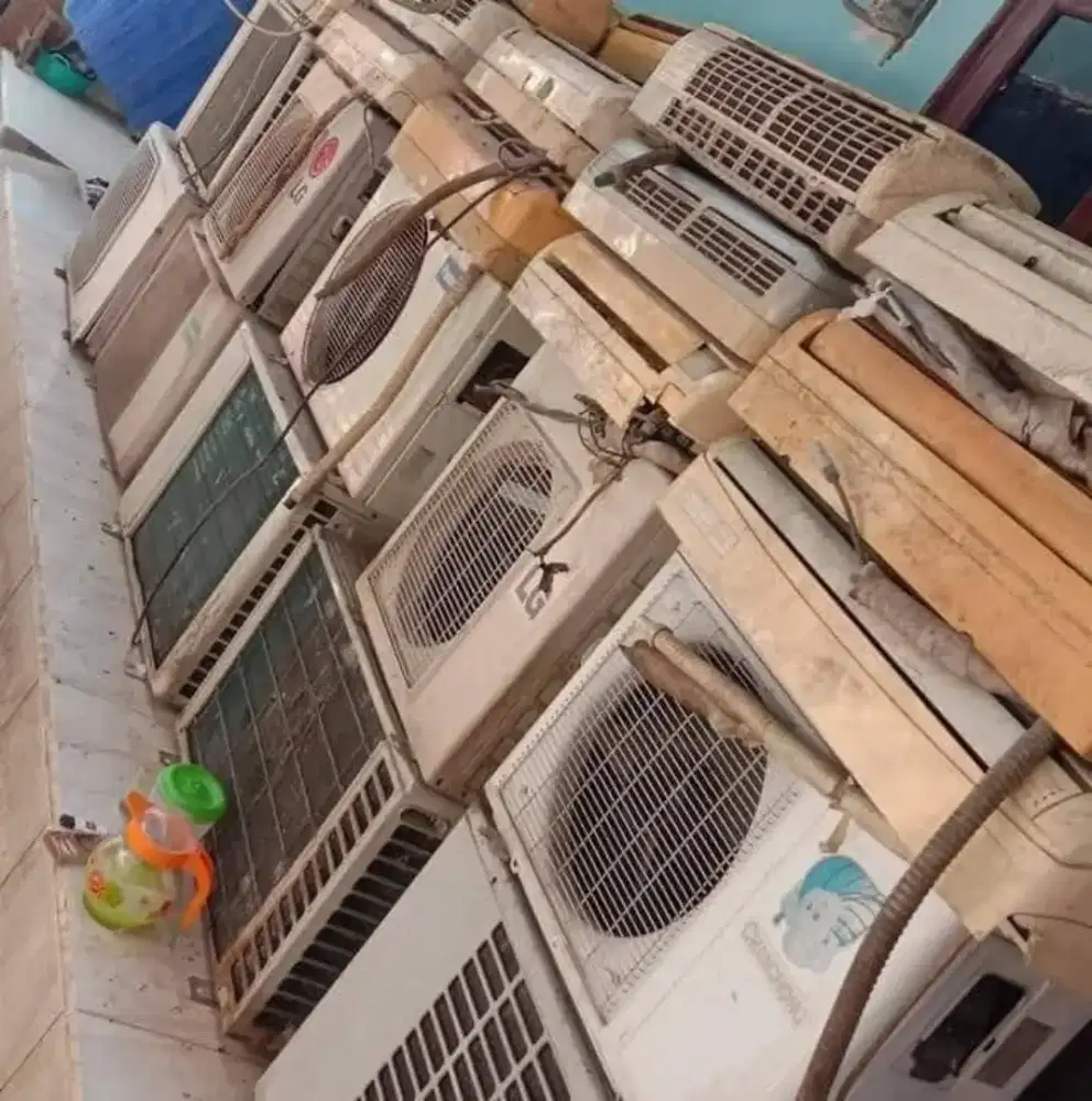 TERIMA AC BEKAS, DAN BARNAG BEKAS SEJENJSNYA