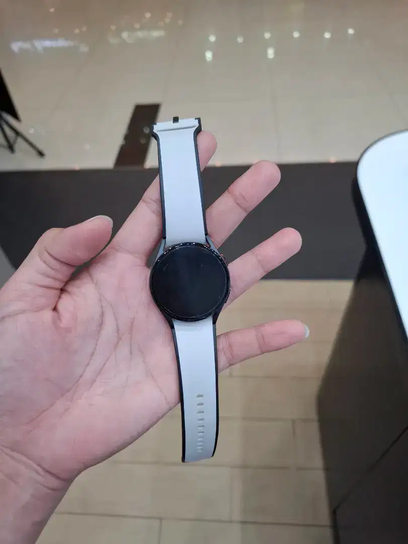 SAMSUNG GALAXY WATCH 5