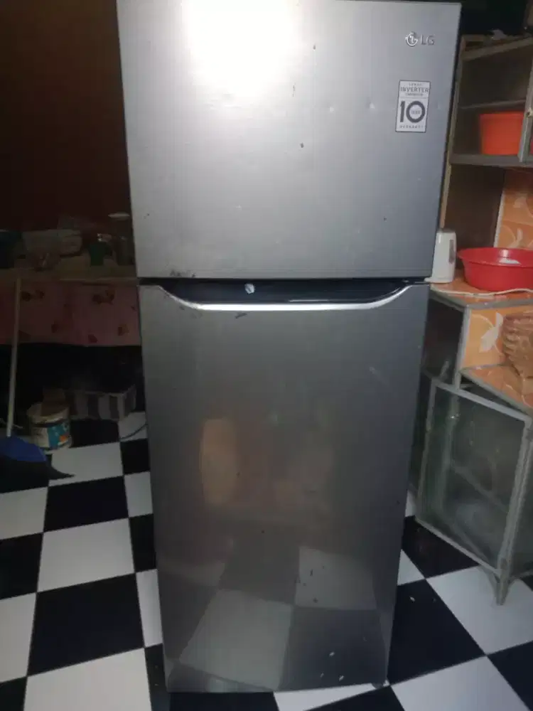 Kulkas MEREK LG