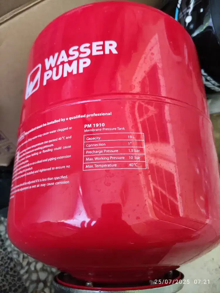 Bekas TABUNG/TANGKI WASSER PM 1910 POMPA JET PUMP DAN SEMI JET 19L