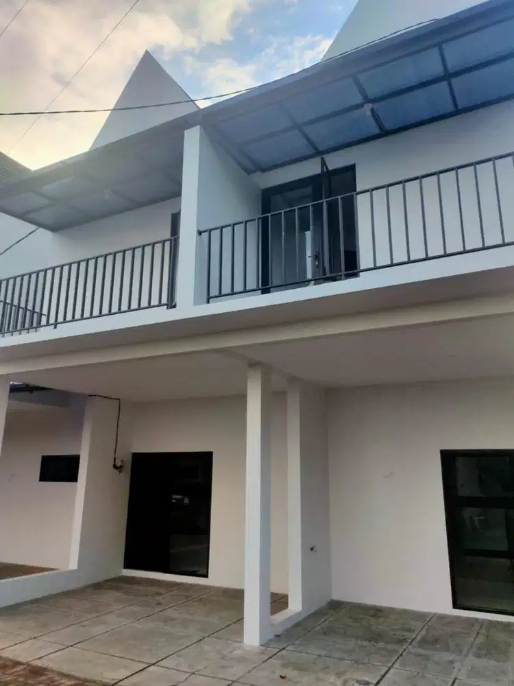 Disewakan Rumah Baru Cluster Dekat Pondok Gede