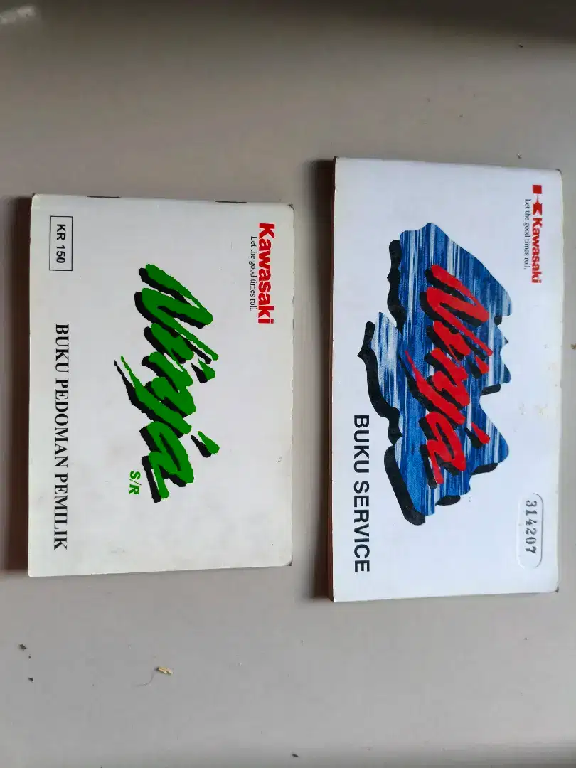 Buku service dan pedoman pemilik Ninja Kis Ninja R Ninja S KIS