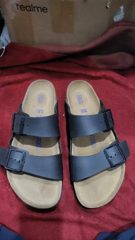 BIRKENSTOCK  NO  39