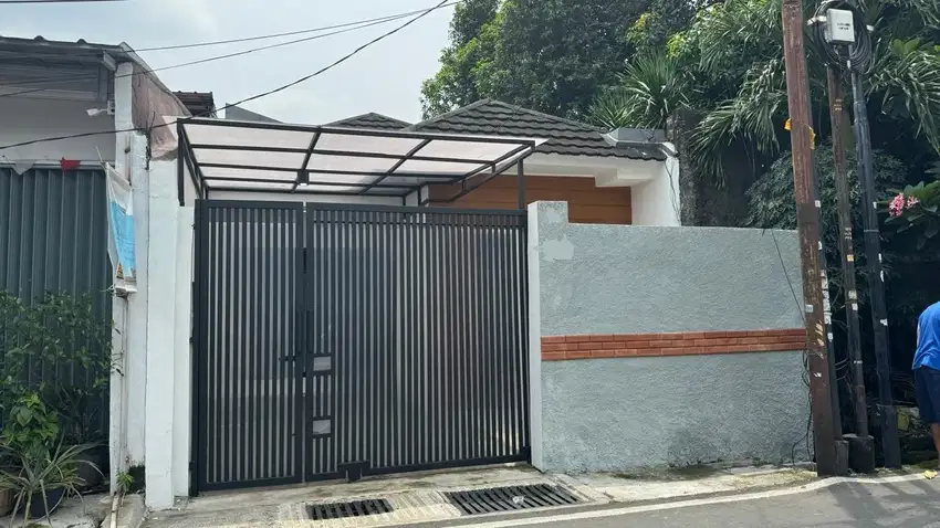 DIJUAL CEPAT MURAH RUMAH MEWAH DI PANCORAN JAKARTA SELATAN SIAP HUNI