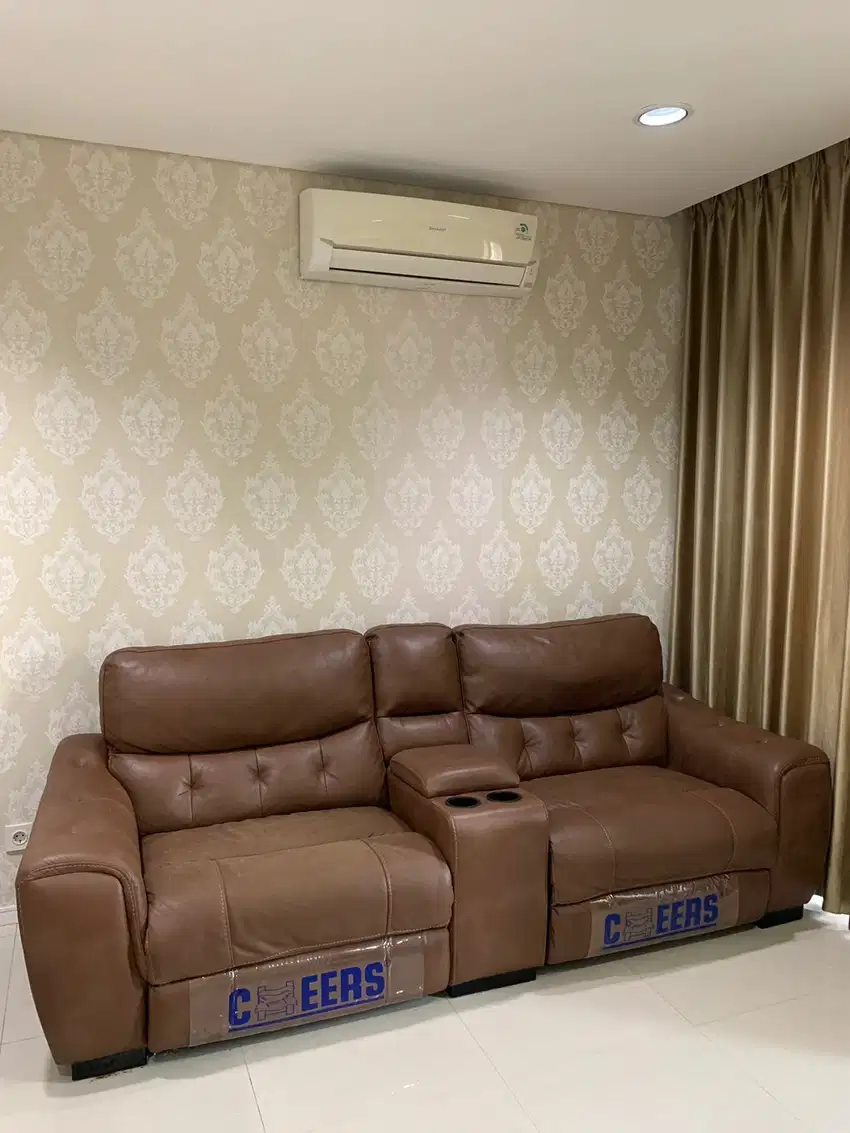 Apartemen Paddington Heights disewakan murah