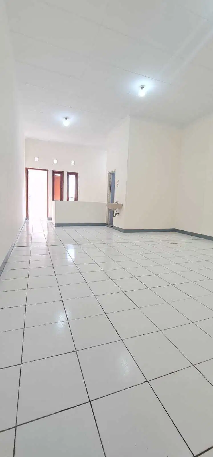 Dijual Ruko di Taman Holis Indah Bandung Mainroad