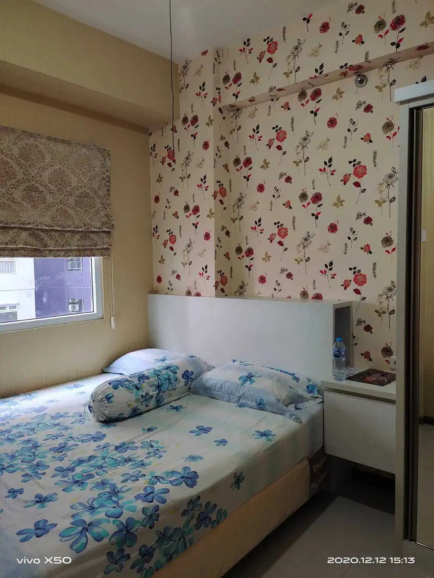 DISEWAKAN APARTEMEN 2 BEDROOM GREEN PRAMUKA CITY ORCHID MALL TAHUNAN