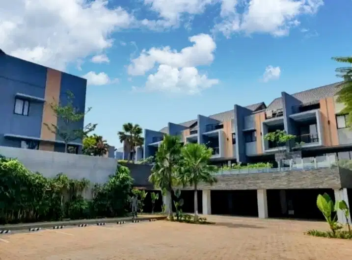 DIJUAL RUMAH DALAM TOWNHOUSE DI KEMANG NUANSA RESORT TENANG DAN NYAMAN
