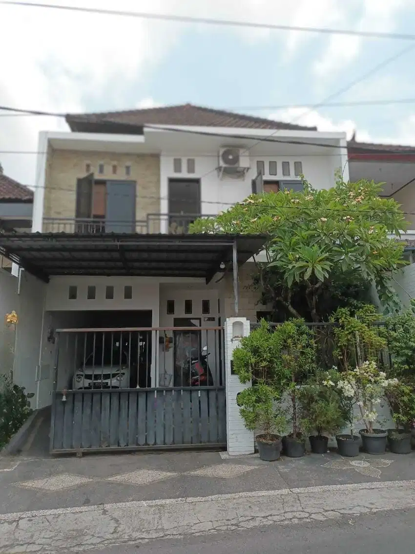 Jual Rumah 2lt Dekat Jl Utama Ahmad Yani Utara area Hunian Strategis