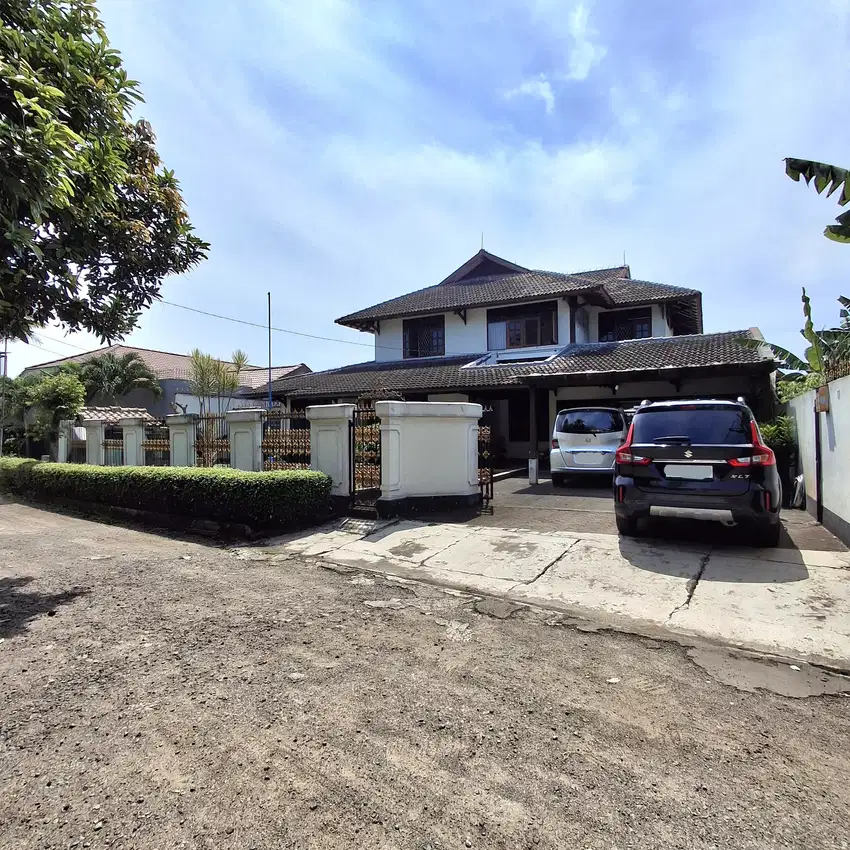 Dijual Rumah Luas Pangkalan Jati Indah