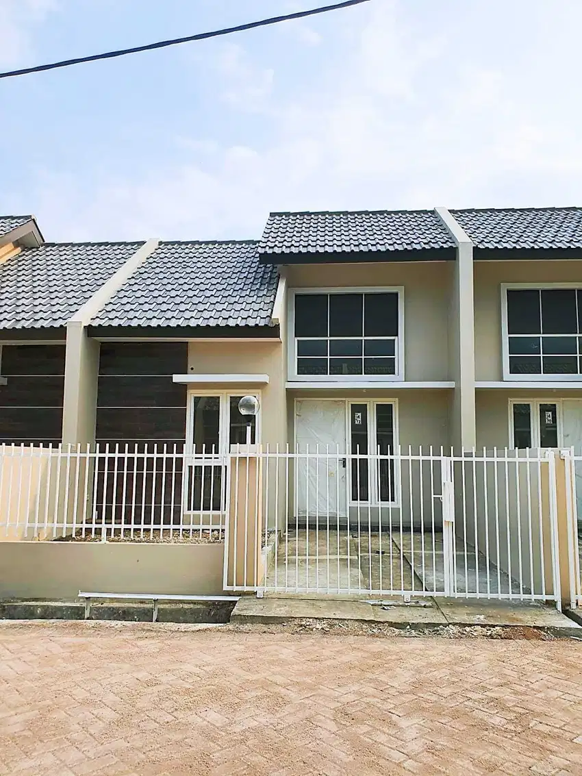 Dikontrakkan Rumah BARU Alana Regency Cemandi