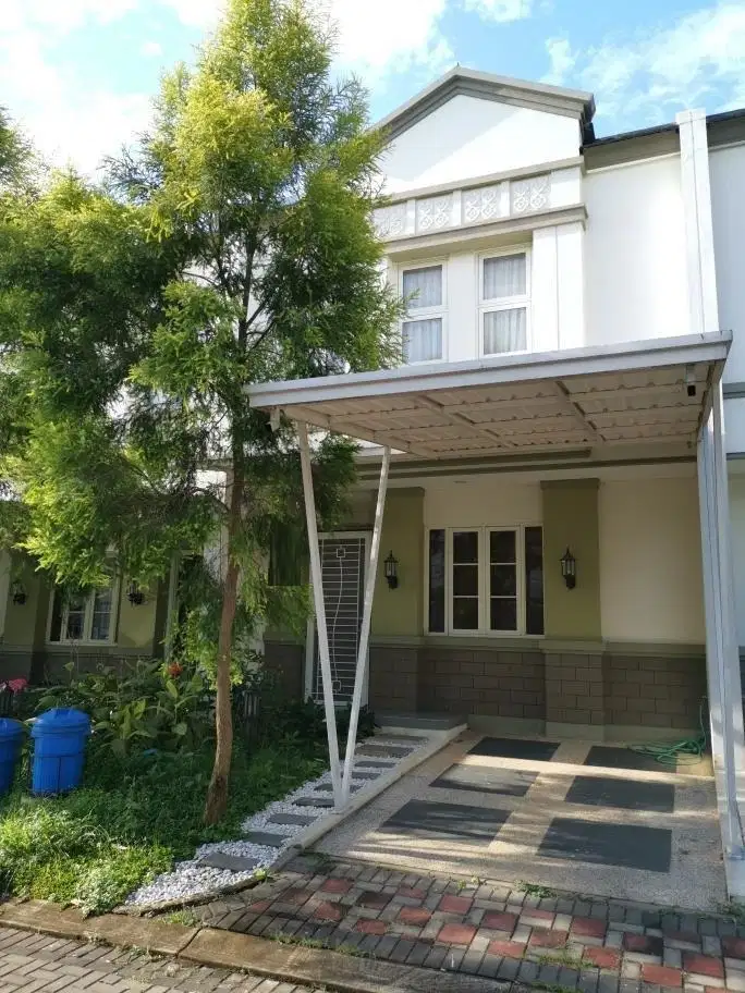 Dijual Rumah 2 Lt Cluster Savia Nusaloka Bsd City. Siap Huni