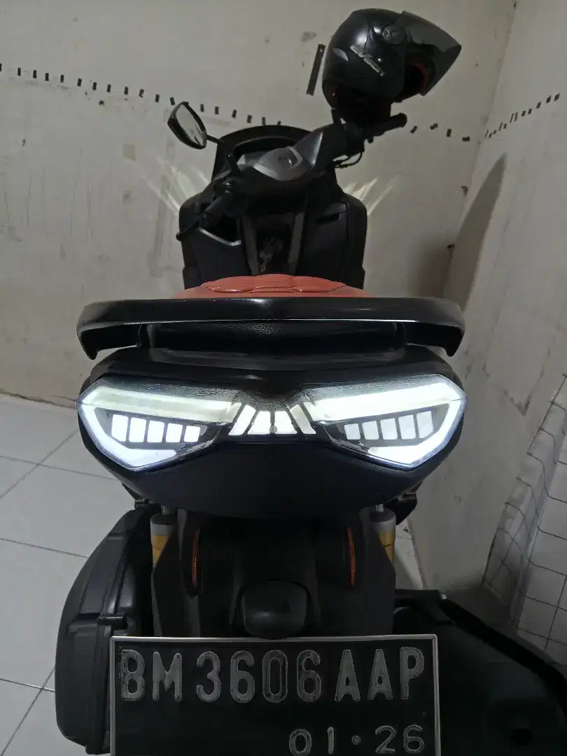 Lampu belakang nmax new