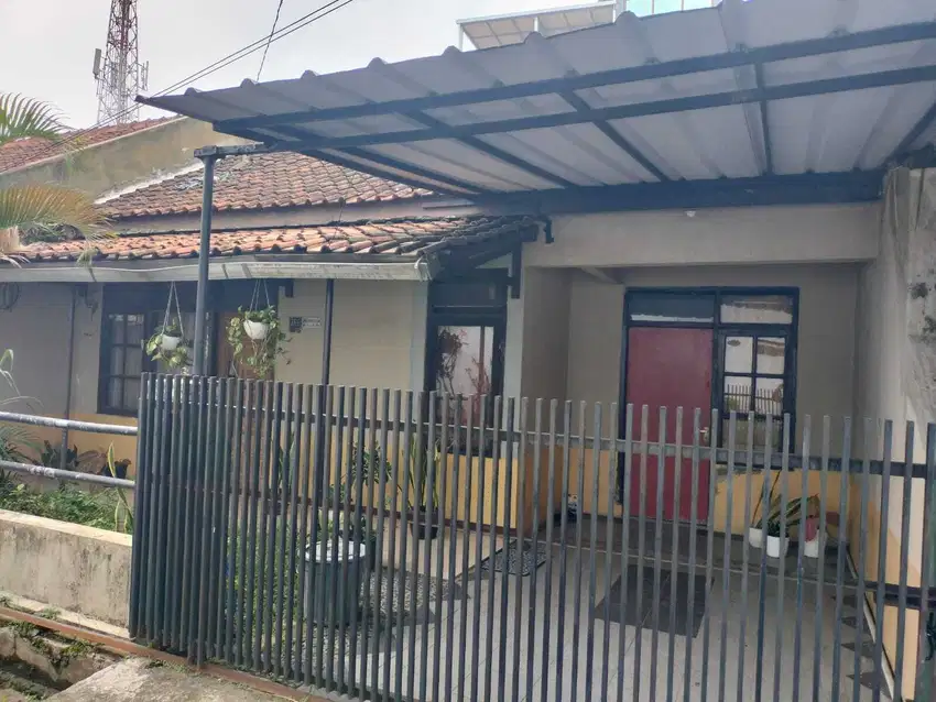 Rumah Komplek Pemda Cibeber LT Luas 10 Menit Kampus UNJANI