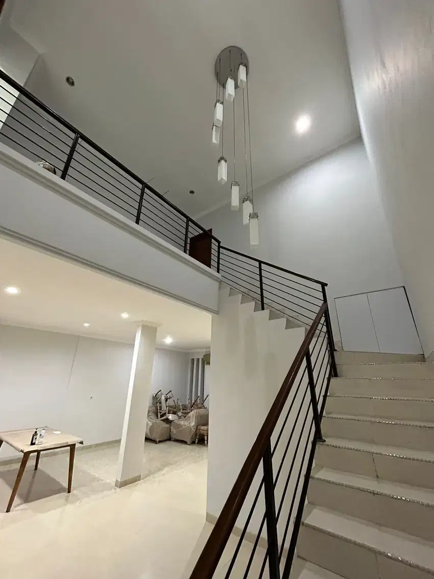 Rumah Sunter Minimalis Dijual Cepat