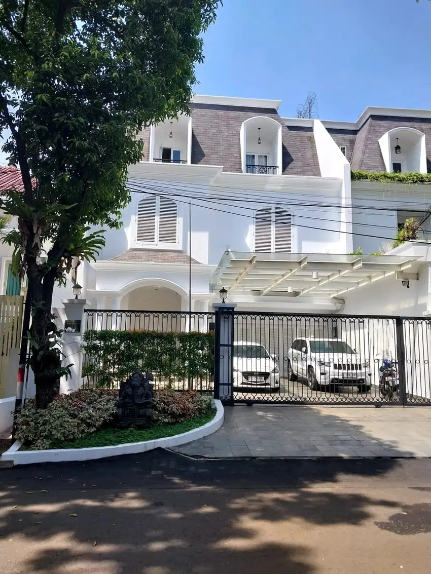 Dijual cepat rumah premium Jakarta selatan bagus