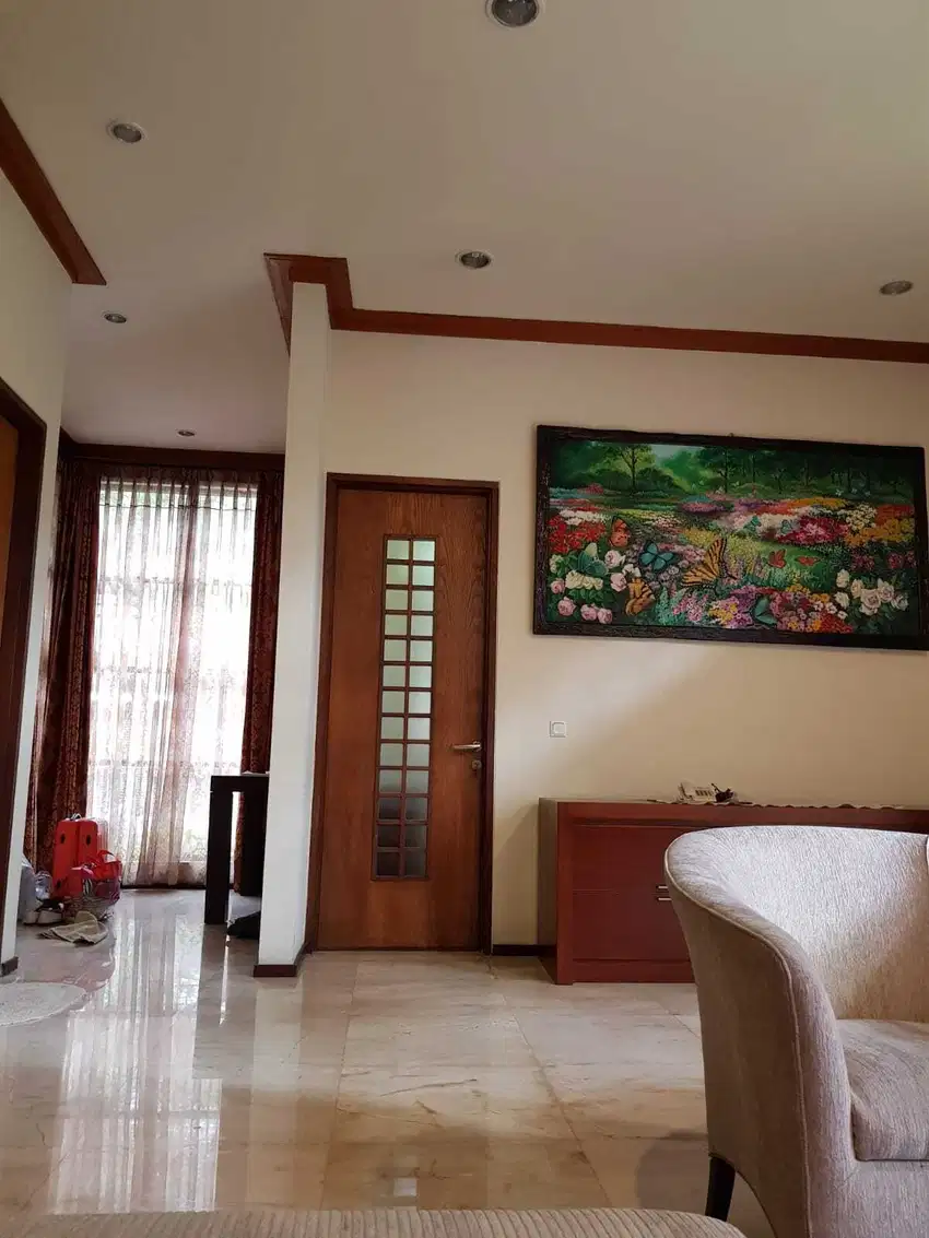 DIJUAL RUMAH KOMPLEK PALACIO