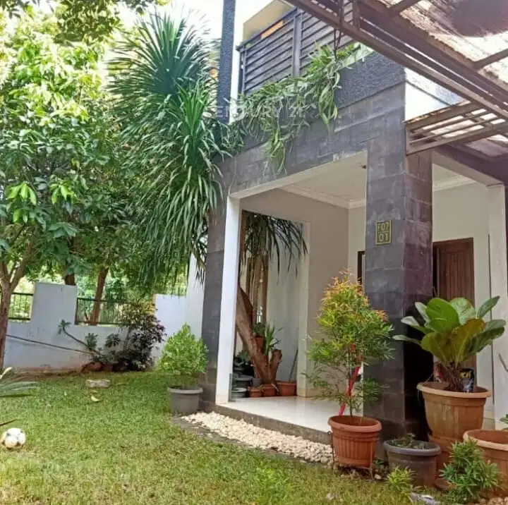 Rumah 2 Lt Lingkungan Perumahan Asri Di Vila Dago Pamulang S8502