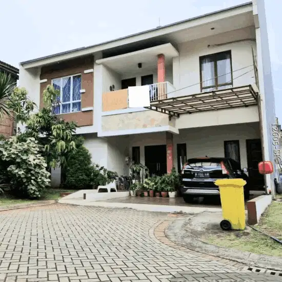 Dijual Rumah Dengan Sirkulasi Udara Bagus Tanah Luas Di Discovery