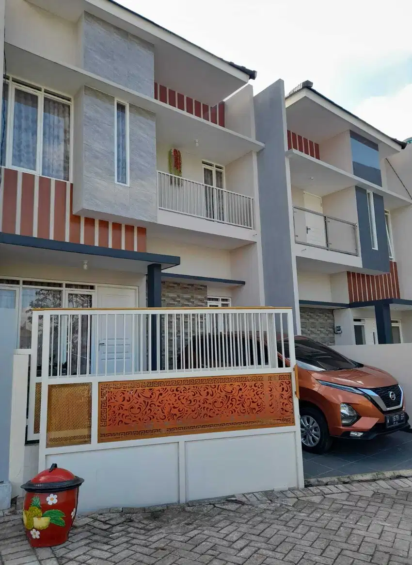 Rumah villa jatim park dino kajang junrejo kota batu
