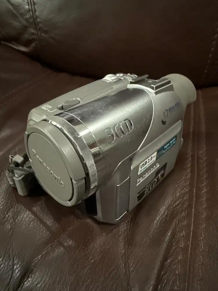 Handycam Panasonic NV-GS75