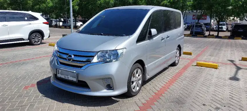 NISSAN SERENA HWS MATIC 2013