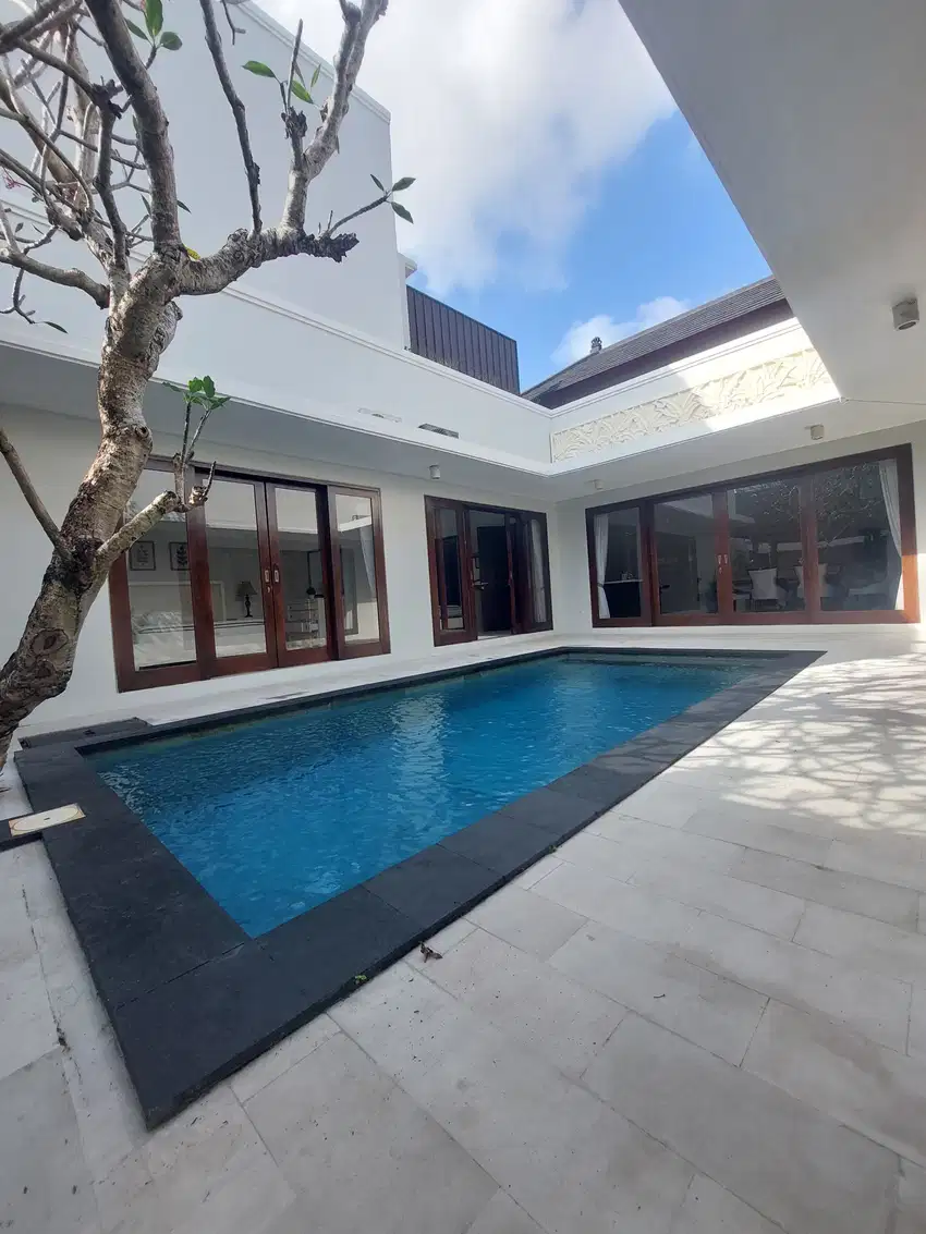 Rumah Modern Minimalis Mumbul Nusa Dua Badung