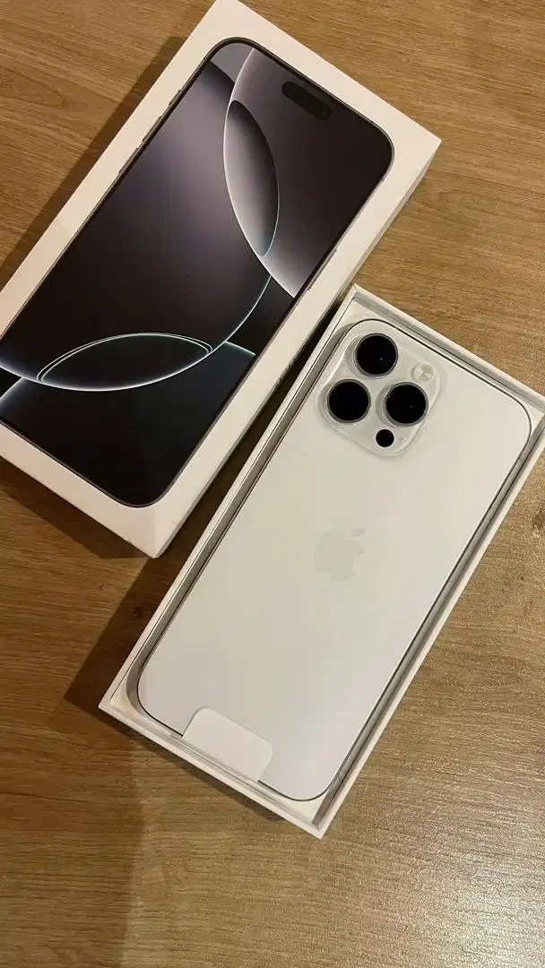 Ready iPhone 16 Promax Promo potongan 4jt cicilan 0% syarat hanya KTP