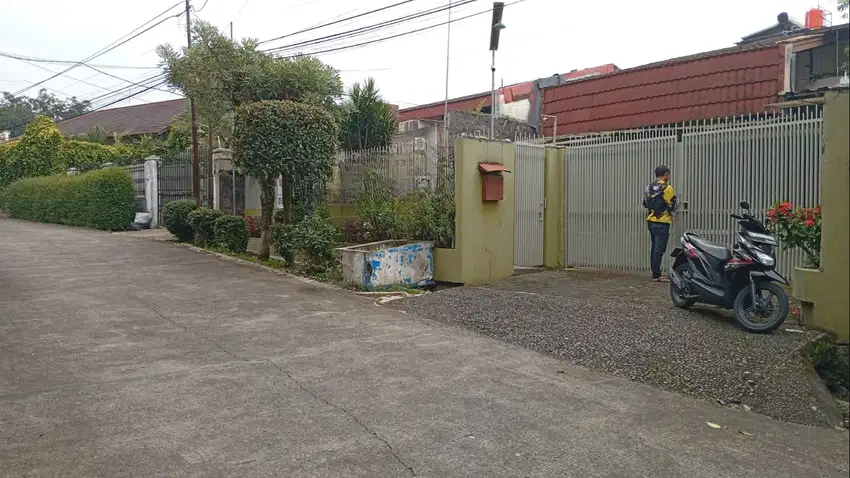 Rumah Mewah Luas Komplek Cipaku Indah Setia Budi UPI Kota Bandung