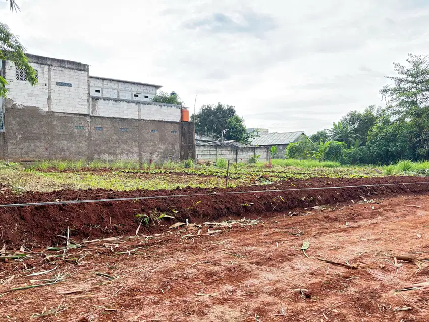 Jalan Cor Beton 5 Meter, Kavling Siap Bangun di Cibubur