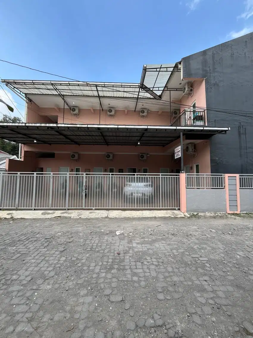 KOST EKLUSIF STRATEGIS FULL FURNISHED DEKAT KAMPUS UII NGAGLIK SLEMAN
