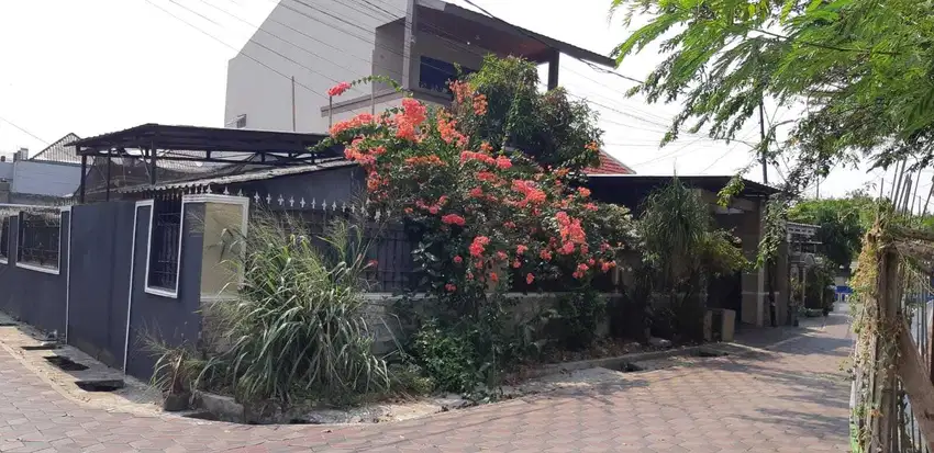Rumah cantik siap huni di komplek Area pondok Aren