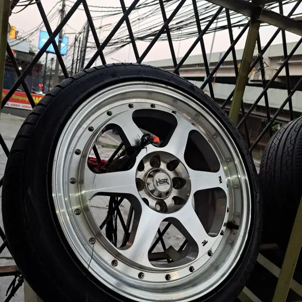 Velg r17 hsr bisa buat xenia avanza jazz vios yaris livina city dll