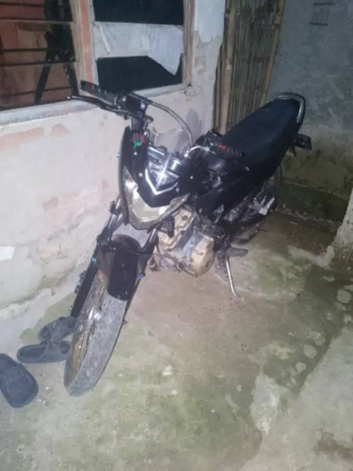 Jual motor Suzuki Satria Fu ckd udah upgrade ke facelit ckd