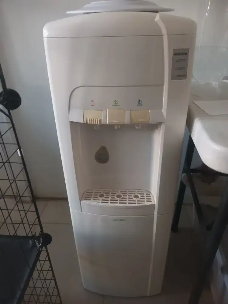 Dispenser Air Minum Modena