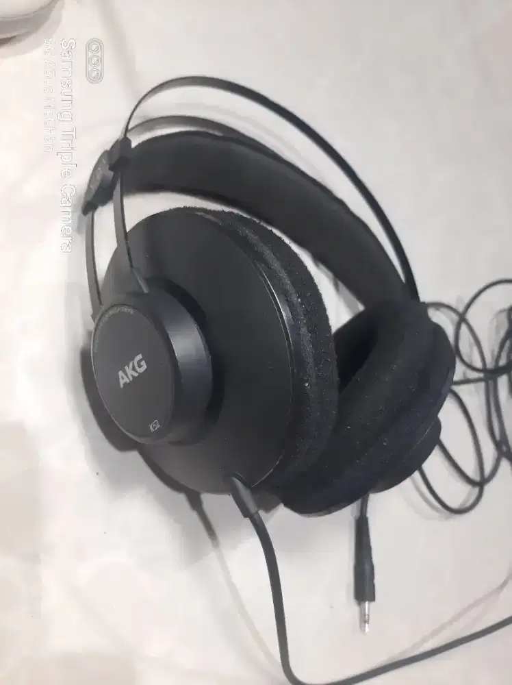 Headphone AKG K52