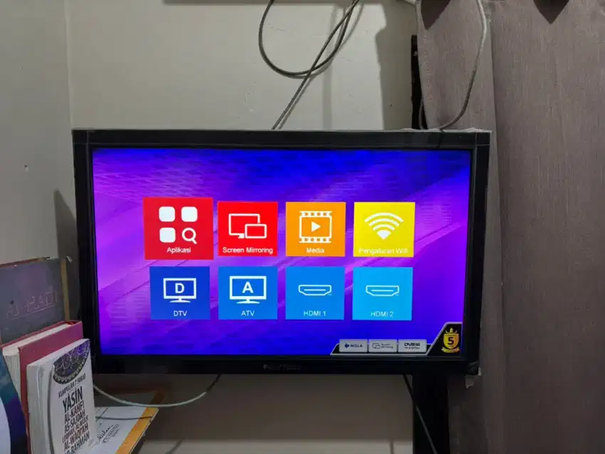 Tv Led Polytron 24inch