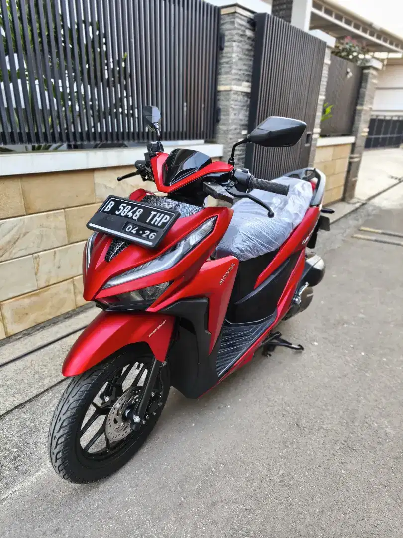 Bissmillah dijual motor Honda Vario LED new 150cc 2021