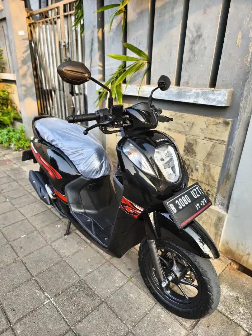 Bissmillah dijual motor Honda Genio 2022 istimewa