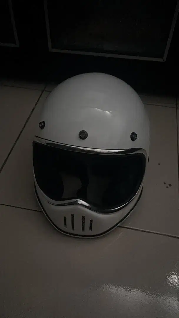 HELM CAKIL M3O SIMPSON M50 FULL FACE RETRO KLASIK
