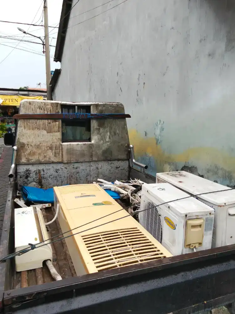 Rombeng barang bekas Rongsokan panggilan Surabaya dan sekitarnya