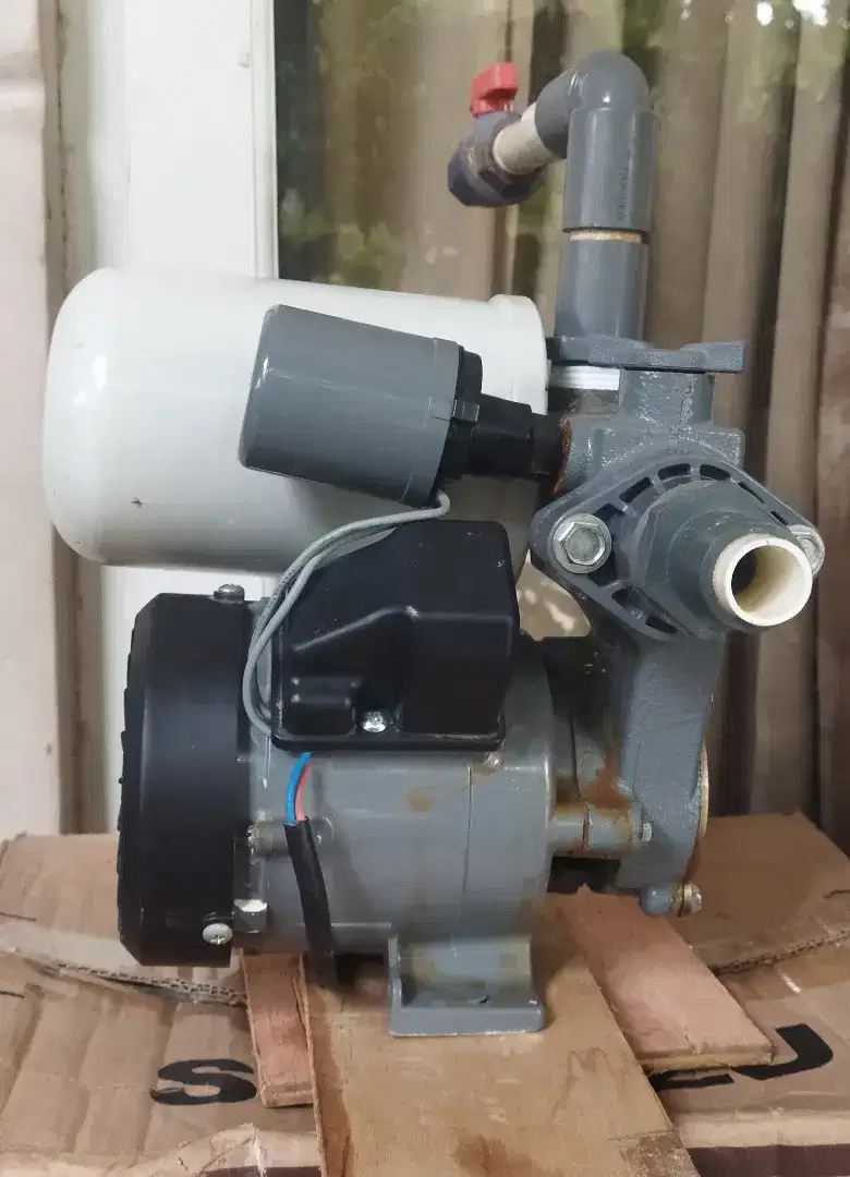 Servis Pompa air, mesin cuci, kipas angin, dispenser, kulkas, dll