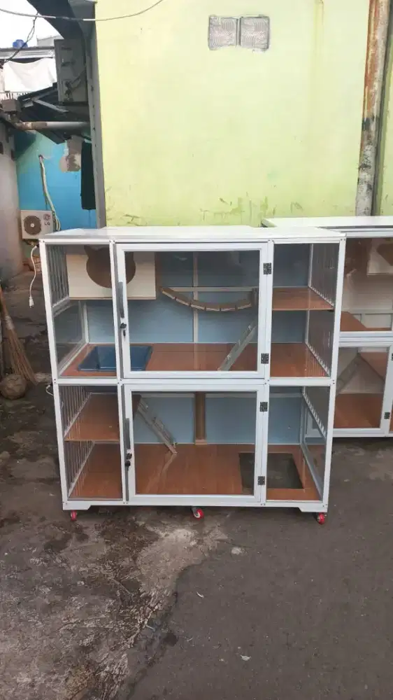 Kandang kucing 2 pintu kaca