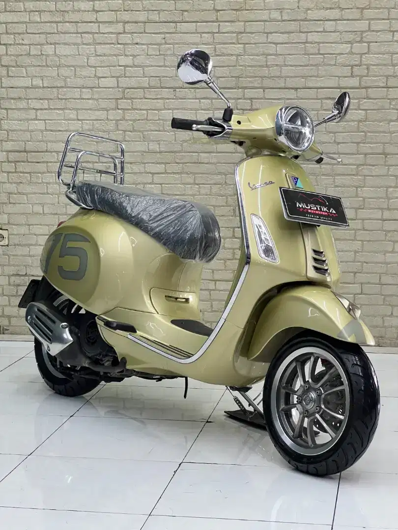 RARE UNIT SIMPANAN‼️ VESPA PRIMAVERA 75TH ANIVERSARY 2021 OD 1RB PERAK