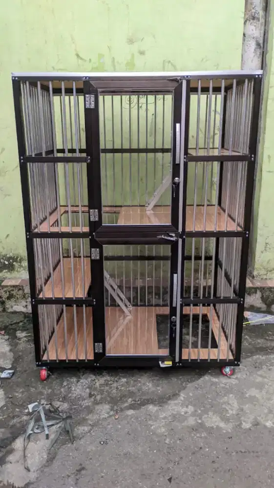 Kandang kucing Eross